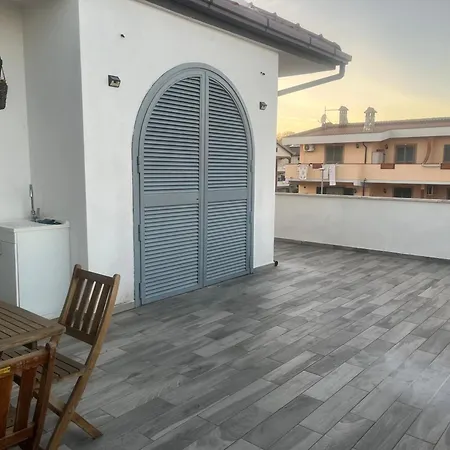 Giorgia House Φιουμιτσίνο